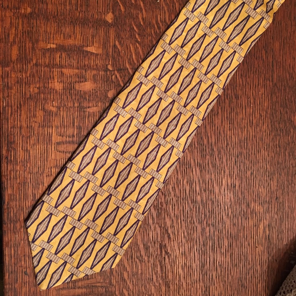 100% Silk Tie, PERLIS OF NEW ORLEANS, Re-Listed